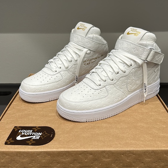 Louis Vuitton X Nike X Virgil Abloh Off-White Air Force One High White - 9 1/2 - Picture 5 of 12
